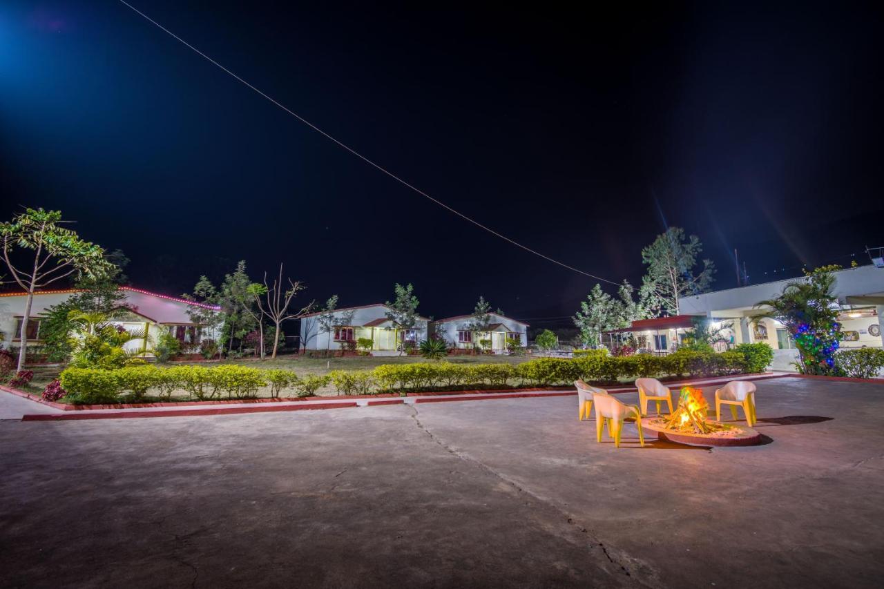 At Home Prakruthi Resorts Araku Extérieur photo